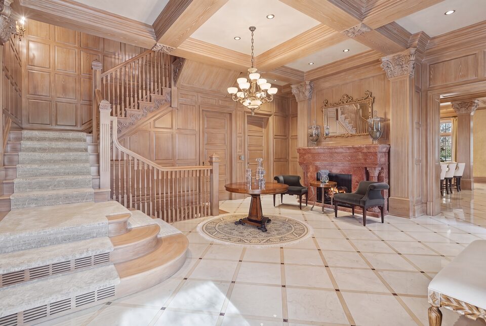The Entrance Hall — Dearborn Flax